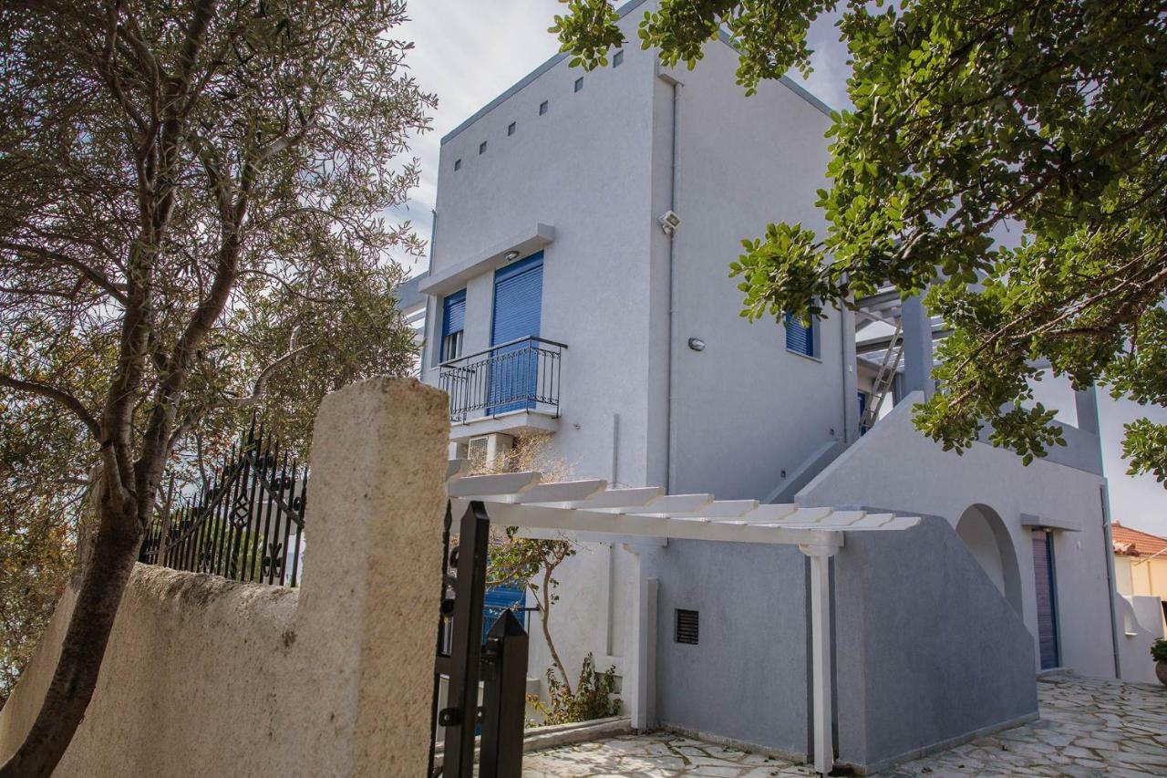 Villa Dimos Gytheio Exterior foto